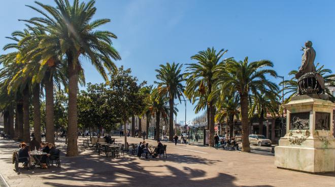 Place Arago à Perpignan Place Arago à Perpignan