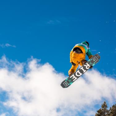 Snowboard Snowboard