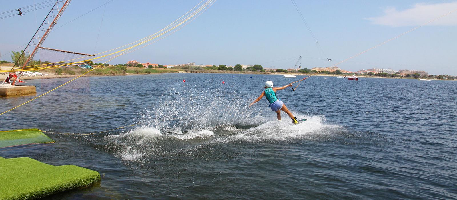 Téléski nautique au Barcarès Téléski nautique au Barcarès